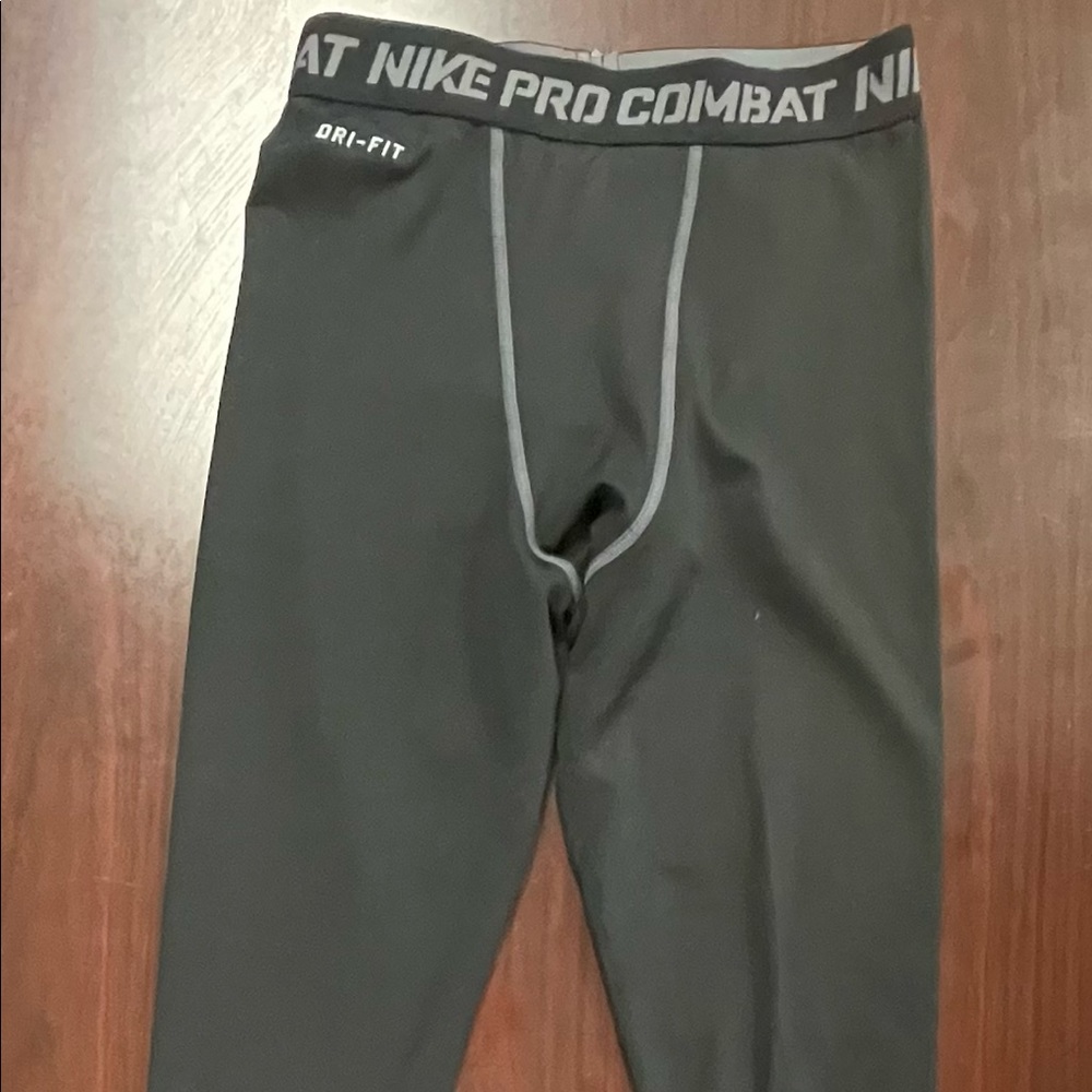 Mens Nike Pro Combat DriFit compression leggings